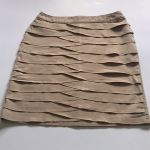“TAN” LARRY LEVINE”BEAUTIFUL & CUTE  SEXY SKIRT.